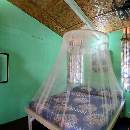 Bohol Hammock Hostel Batuan Екстериор снимка