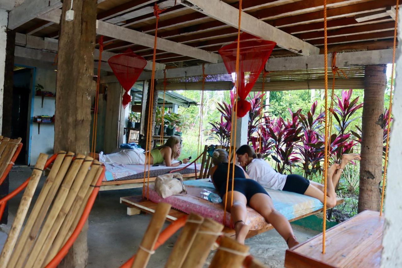 Bohol Hammock Hostel Batuan Екстериор снимка
